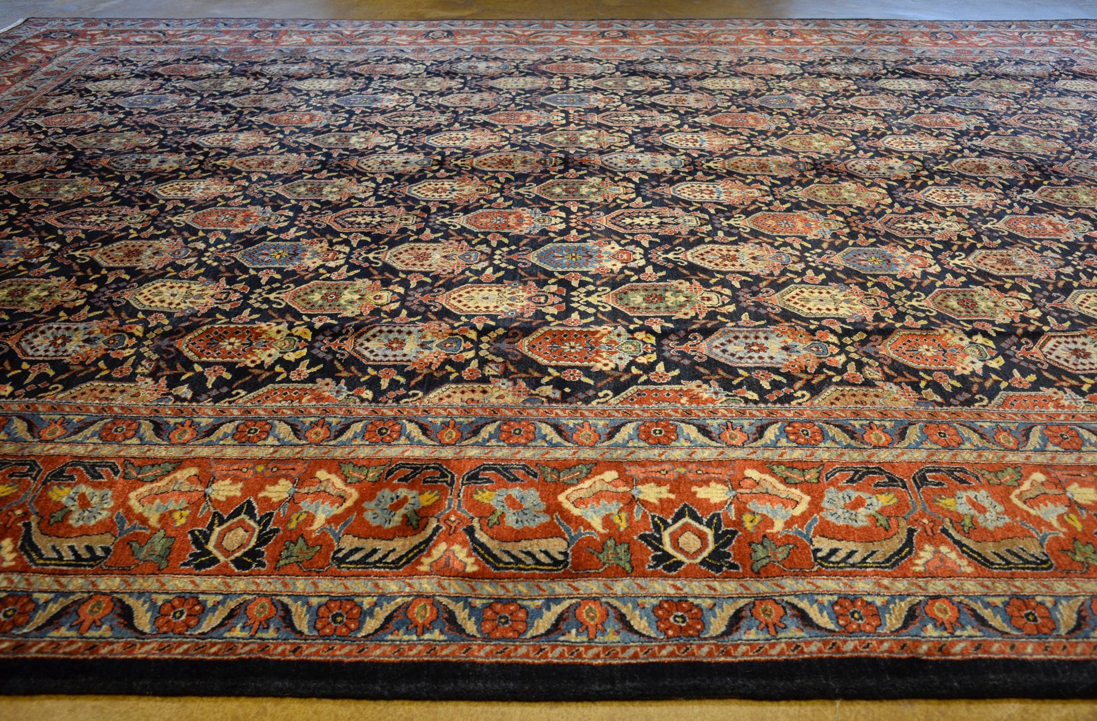 BT20893 Bidjar Carpet "Shields"