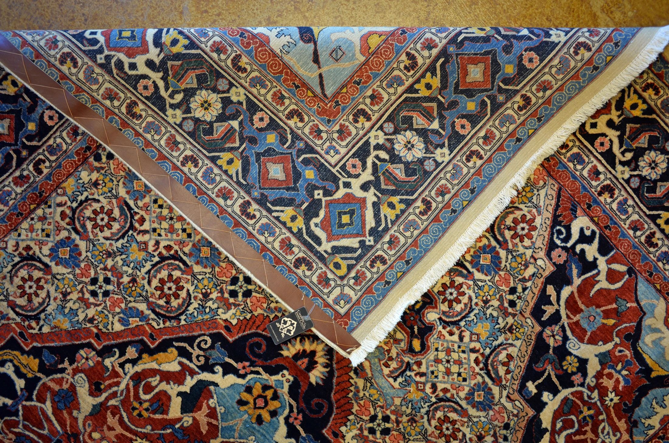 BT24107 Bidjar "Medallion" detail photo