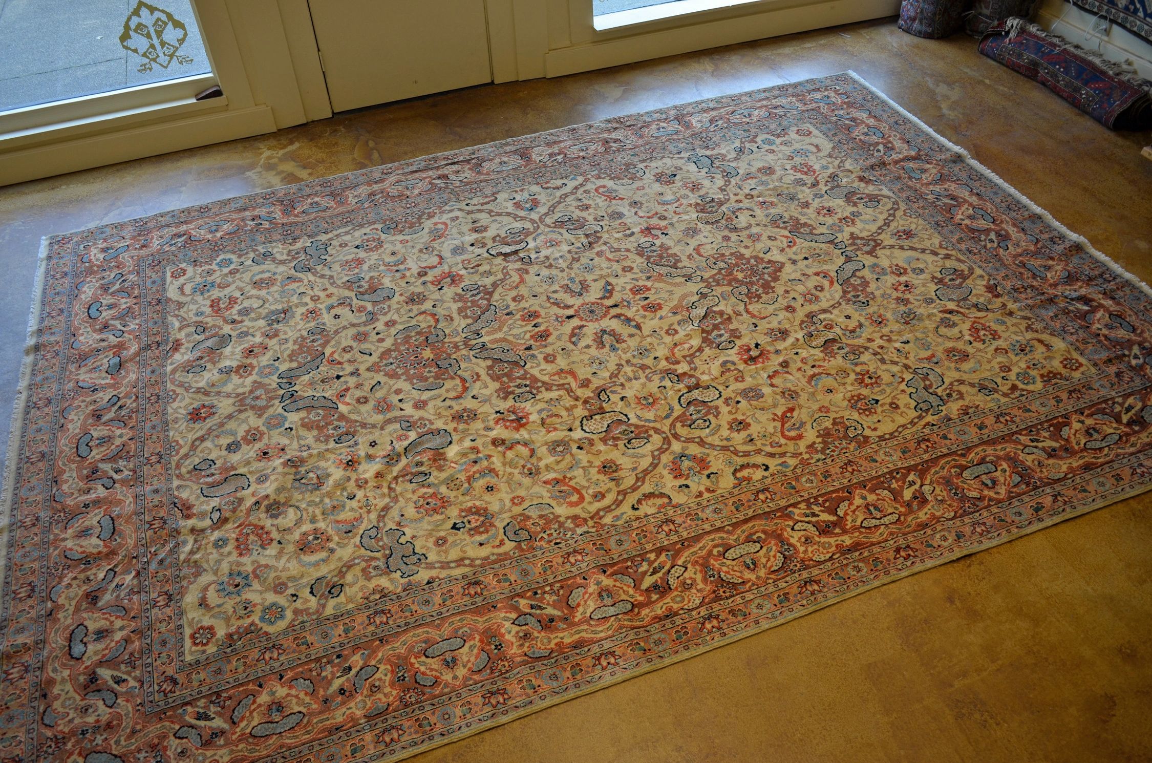 BT24172 Isfahan "Birds" - Persian (Iran) handmade rug