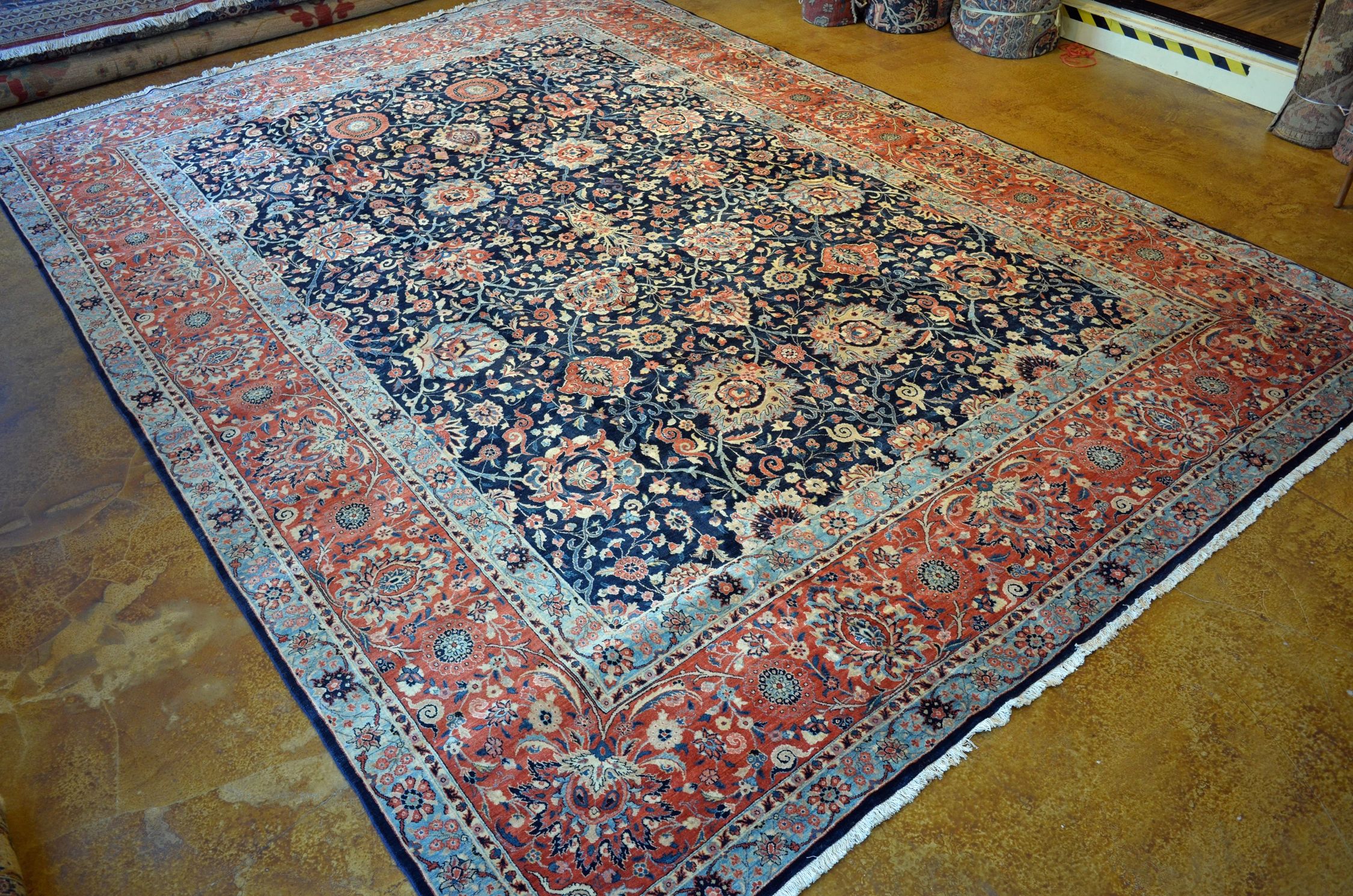 CC25062 Isfahan "Fireworks" detail photo