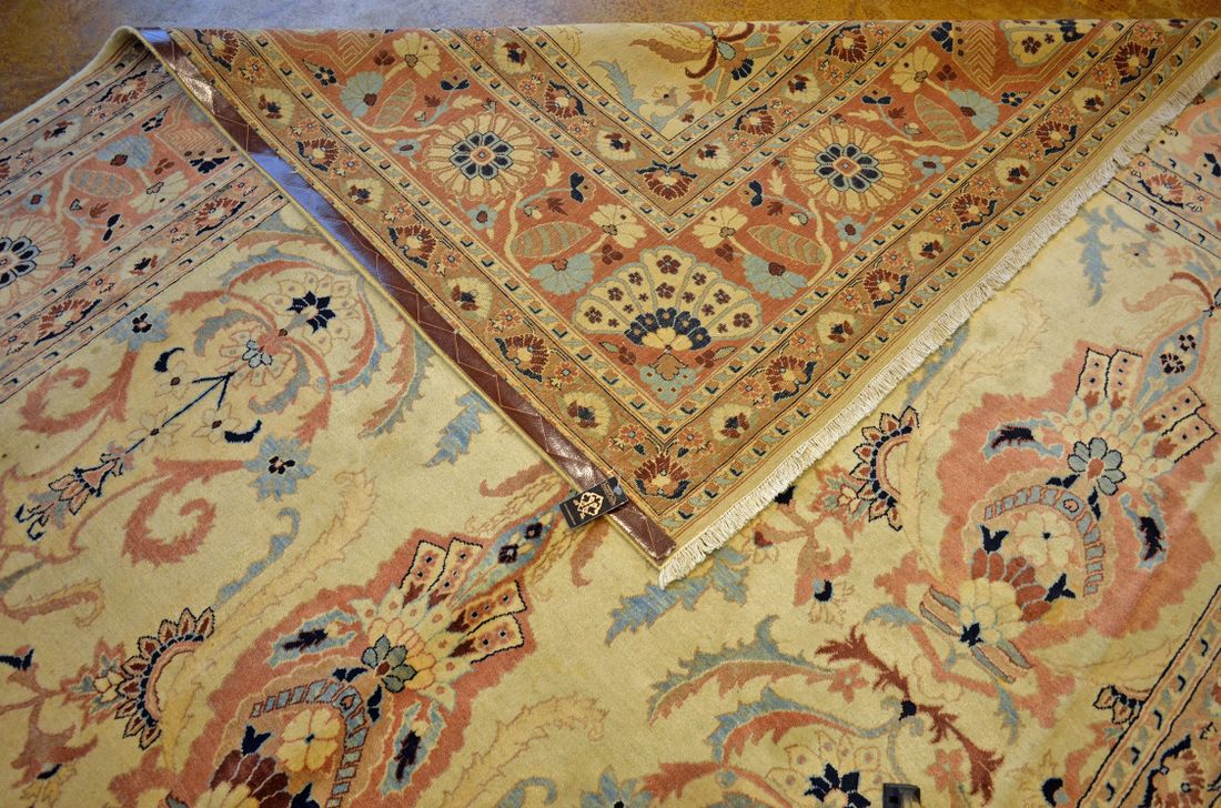 BT20255 Isfahan "Fans" detail photo