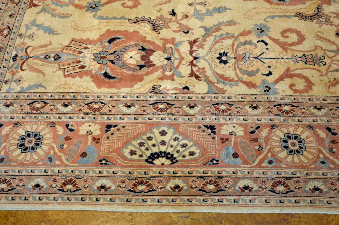 BT20255 Isfahan "Fans" detail photo