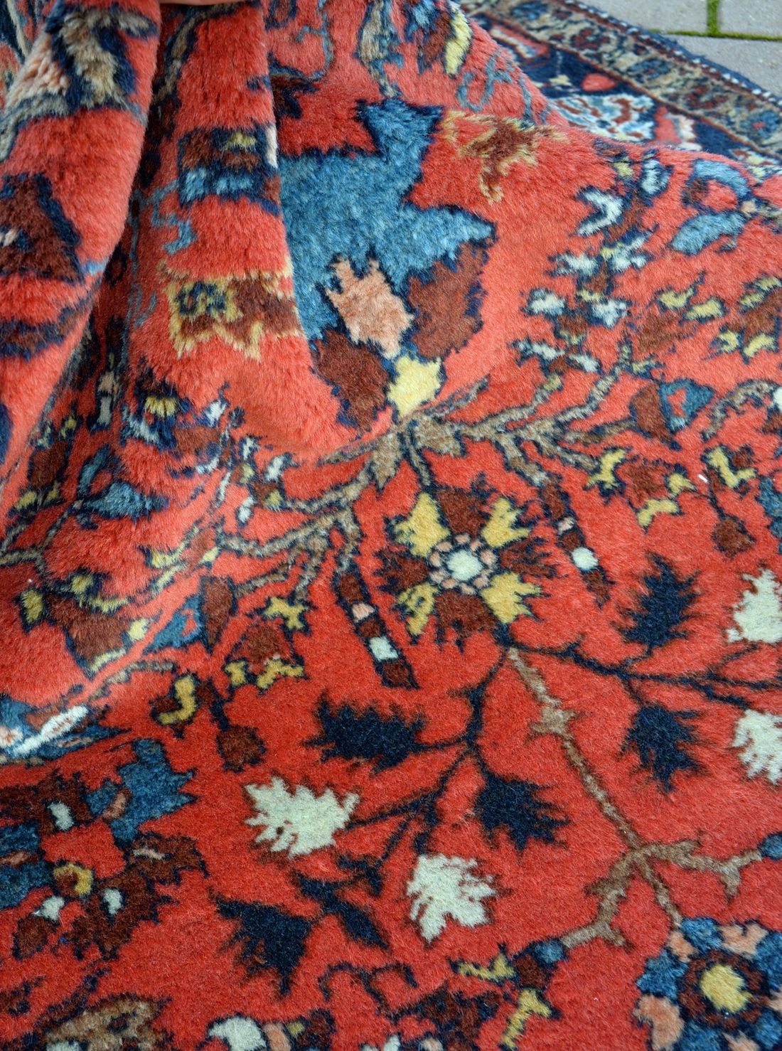 GV0428 Kurdish detail photo