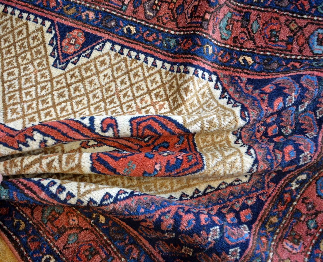 HK0928 Kurdish detail photo