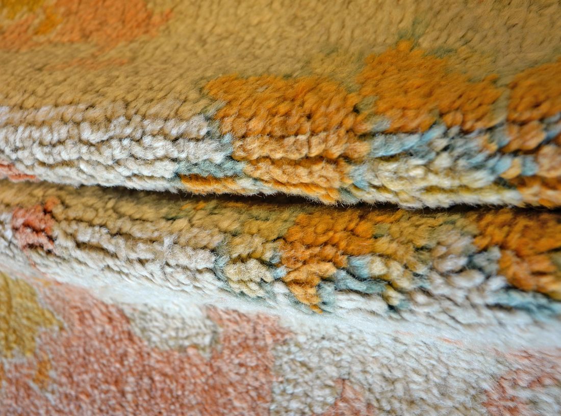 JC1023 Oushak detail photo