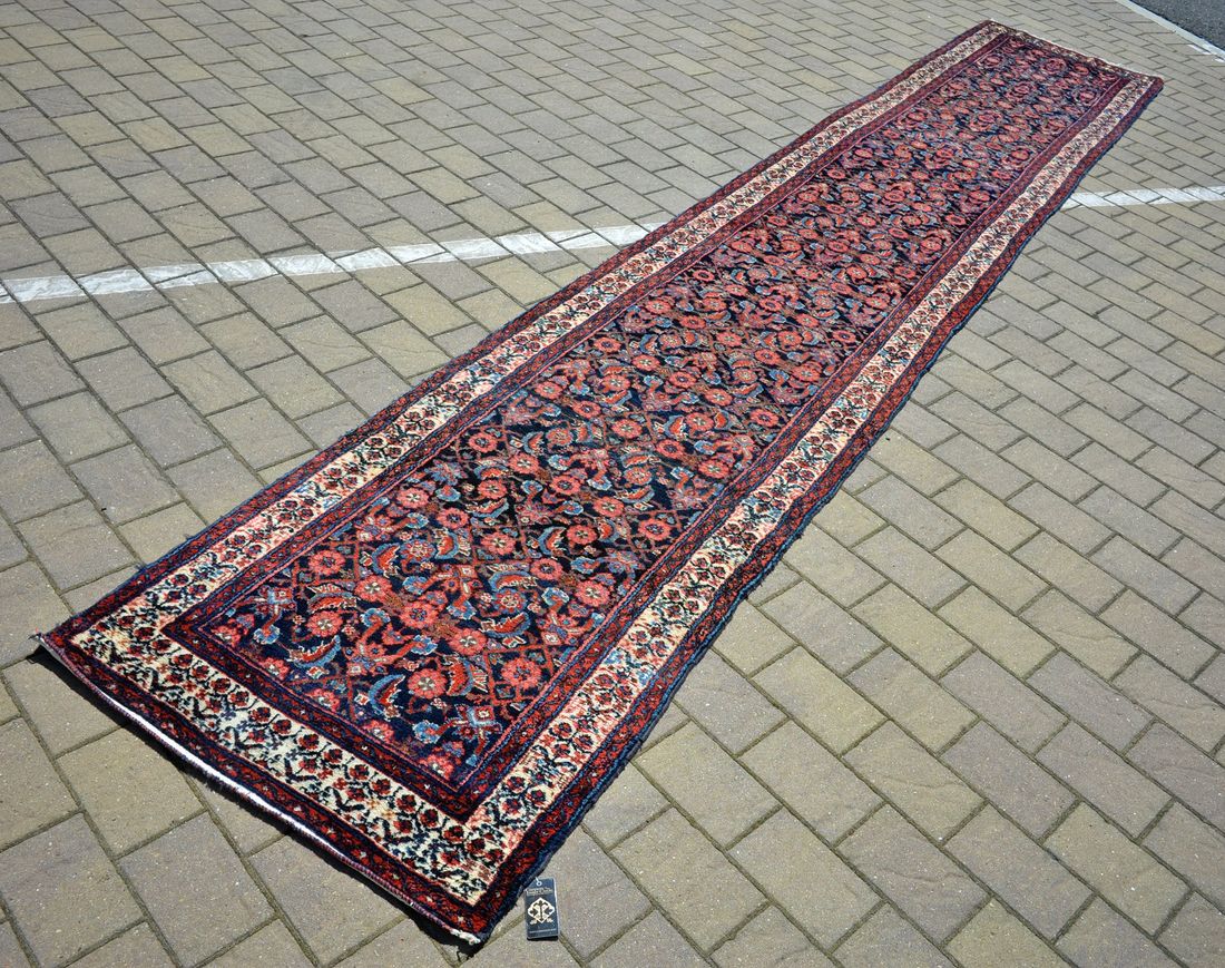 PD1027 Kurd detail photo